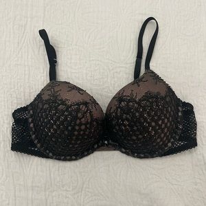 Victoria’s Secret black bra push up 36B